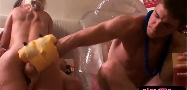  Amateur college teens decided to have a groupsex dorm party